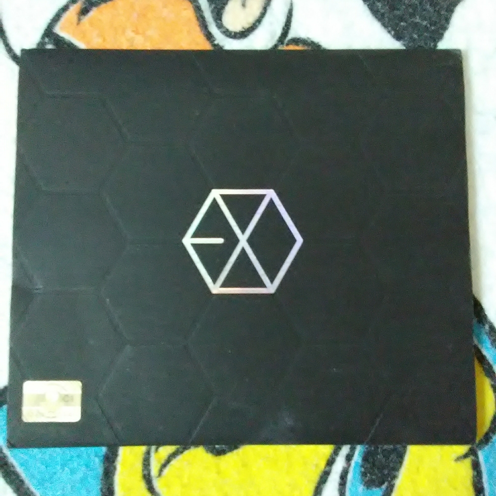 Exo-M Mama Album  *No Poster Or Photocard*